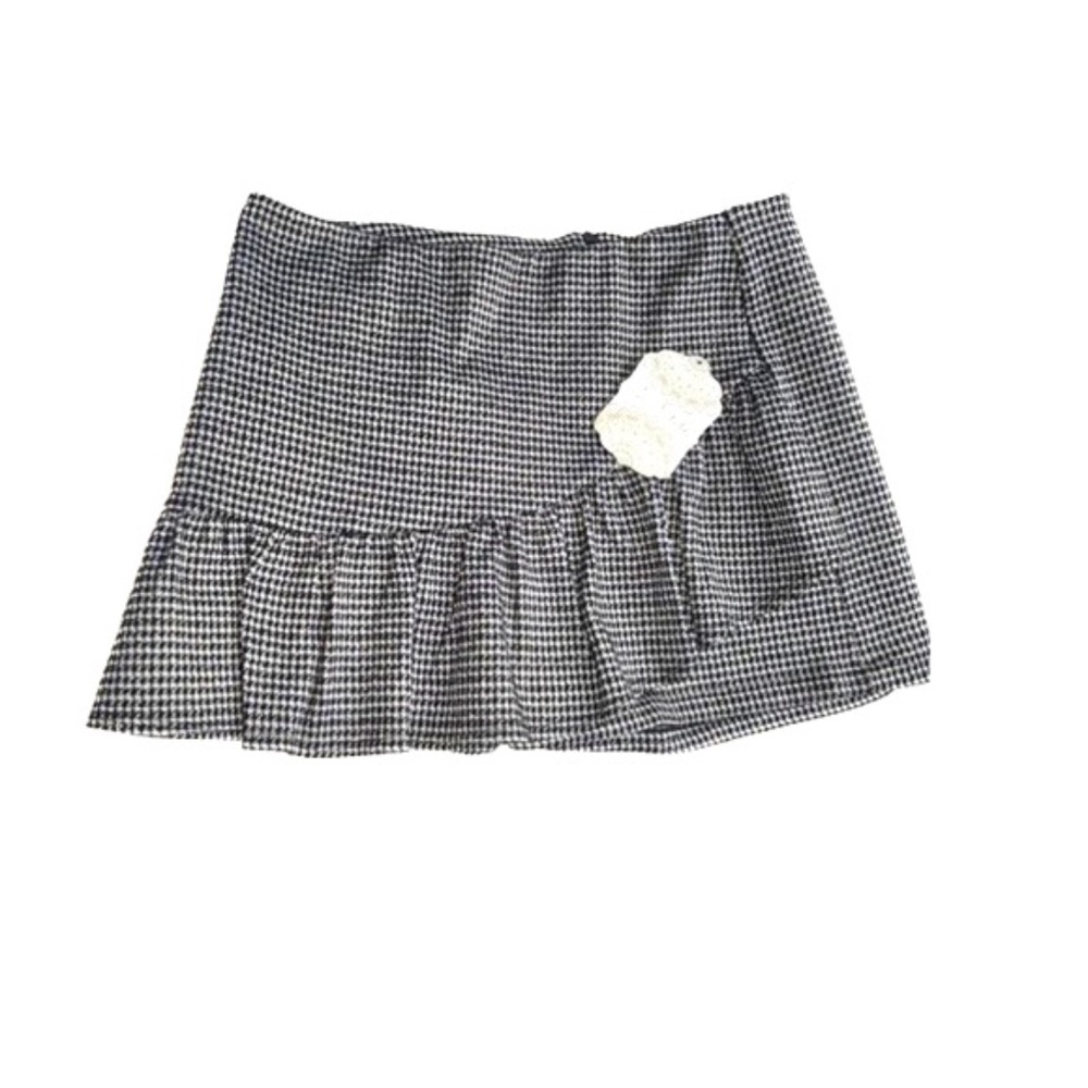NWT Altar'd State skort S